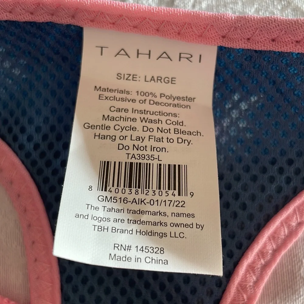Cute Tahari size large dog Harness